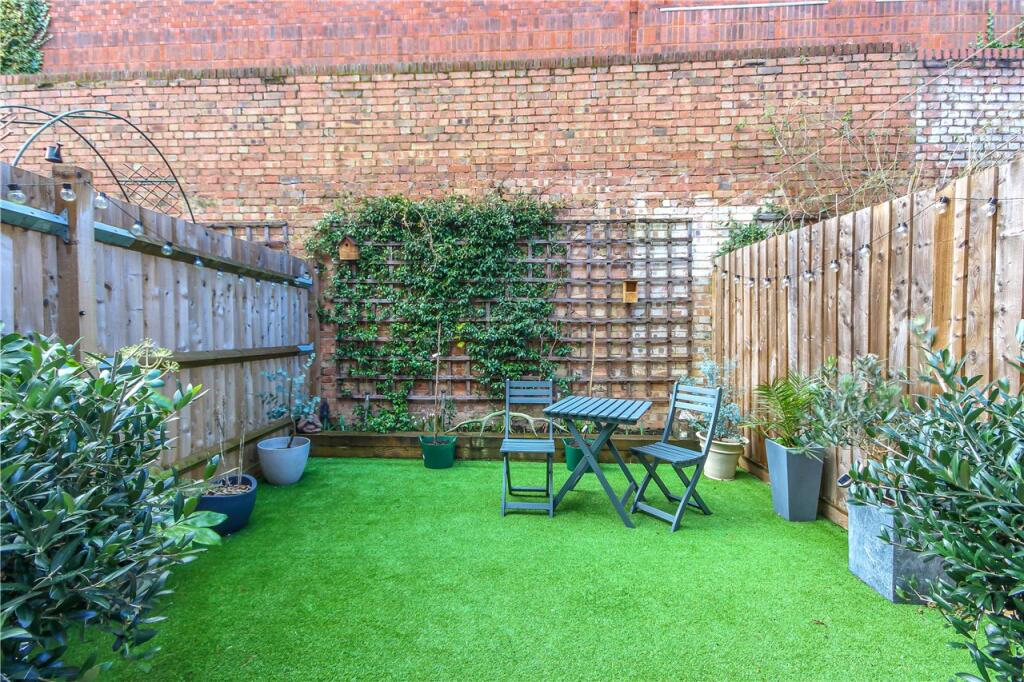 Property photo 8