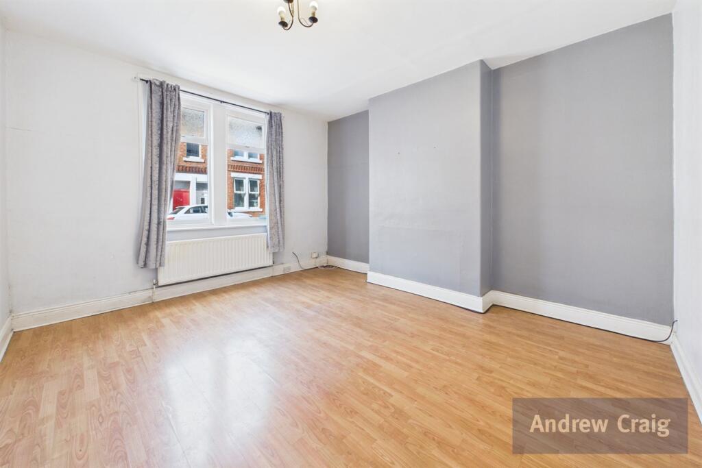 Apartment in Newcastle upon Tyne - More