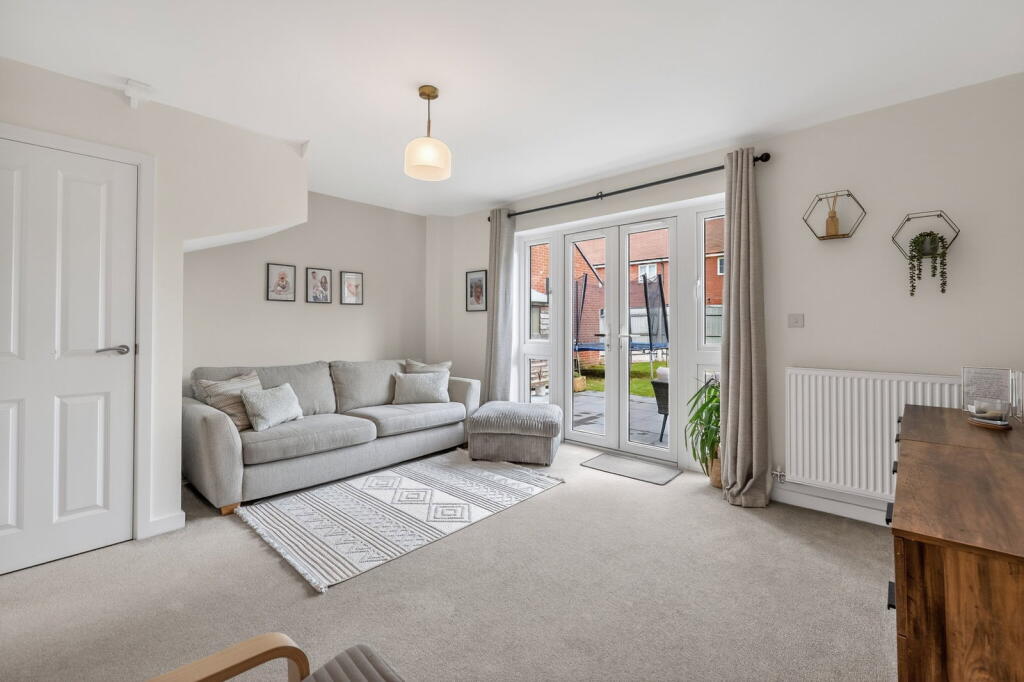 Summerhill Place, Wixams photo 2