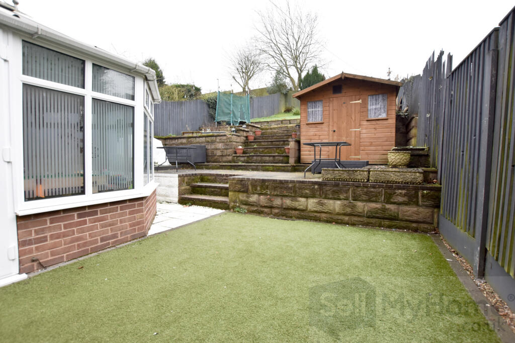 Blantyre Avenue, Rise Park, Nottingham, Nottinghamshire image 3