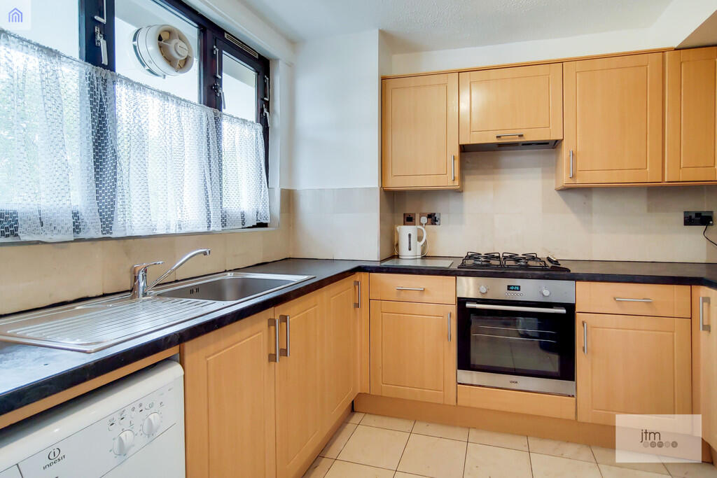 Apartment in London - View 2