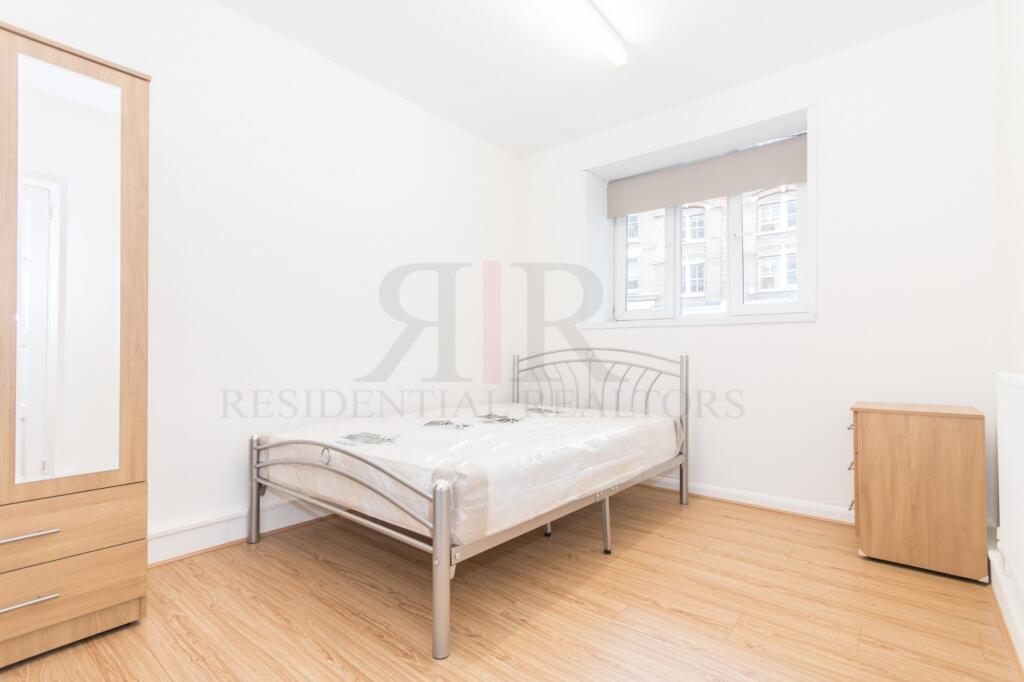 House in Rainham, Orchard Village, South Hornchurch - View 2
