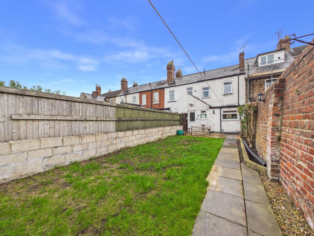House in York - More