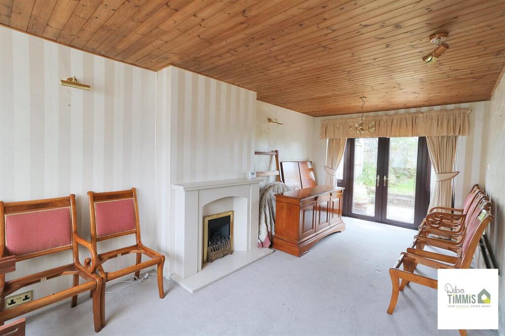 Greenside Avenue, Stockton Brook, Stoke-On-Trent photo 3