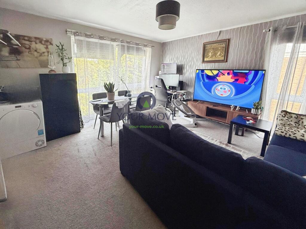 Apartment in Sutton - View 2