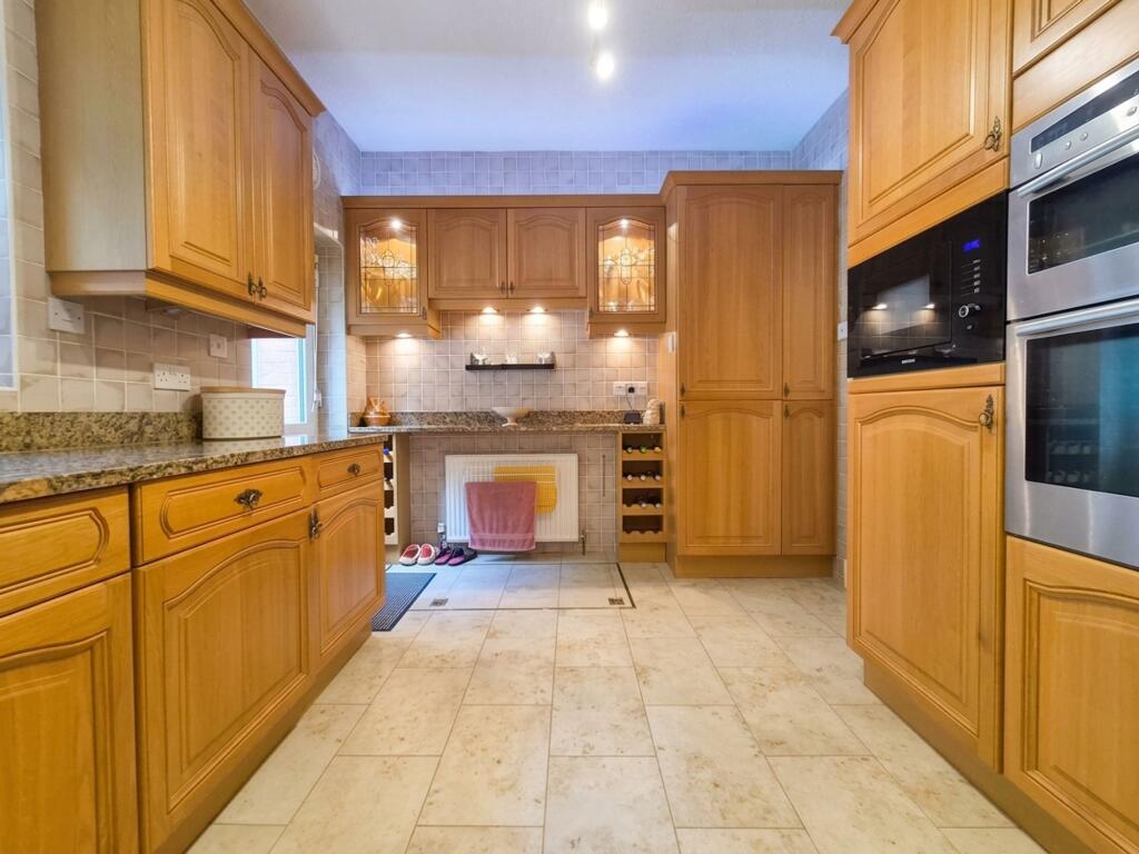 Apartment in York - View 5