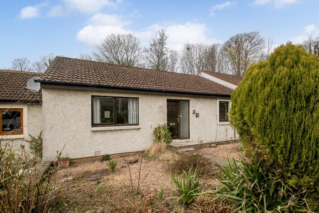 Main image of property: 11 Rocks Road, Charlestown, KY11 3EN