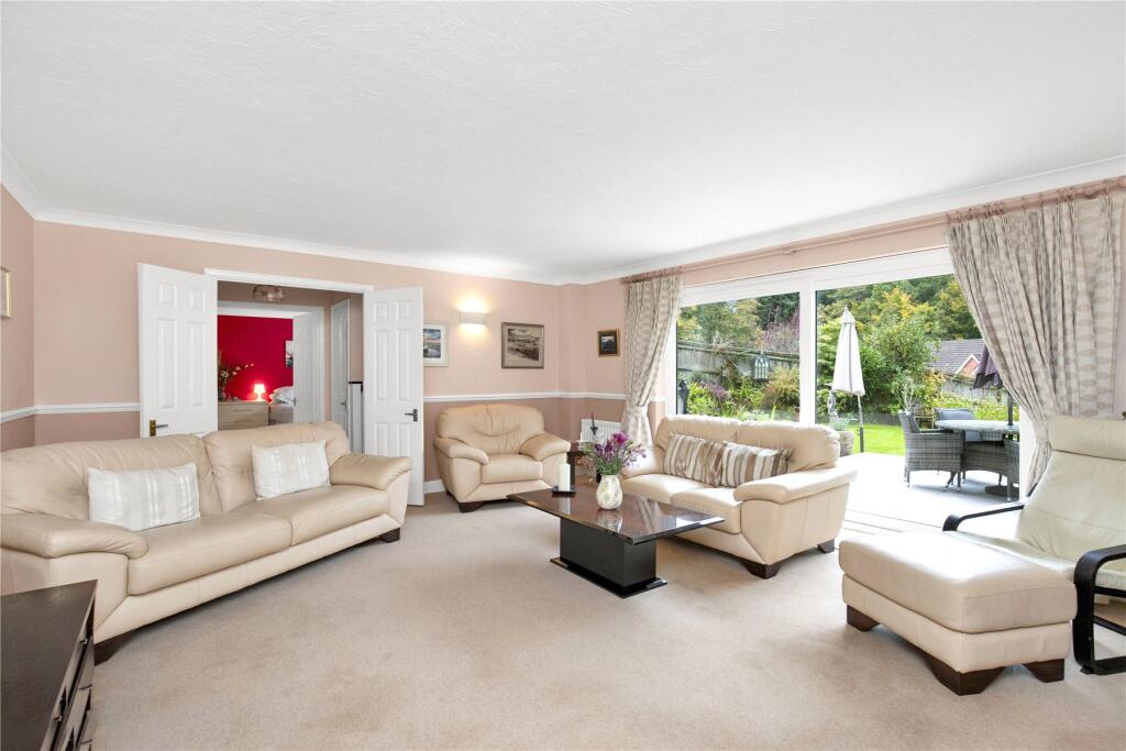 Stonehill Road, Headley Down, Hampshire, GU35 photo 4