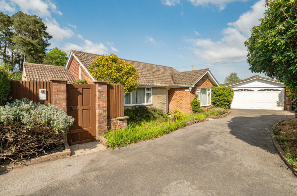 Main image of property: Heath Close, Hindhead, Surrey, GU26