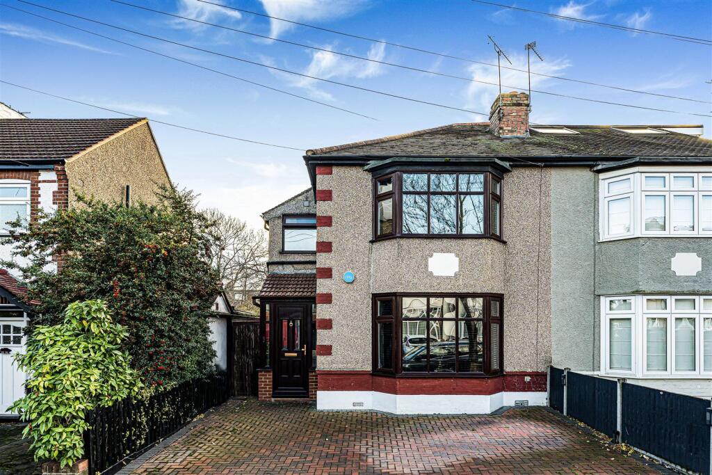 Main image of property: Elmfield Road, London