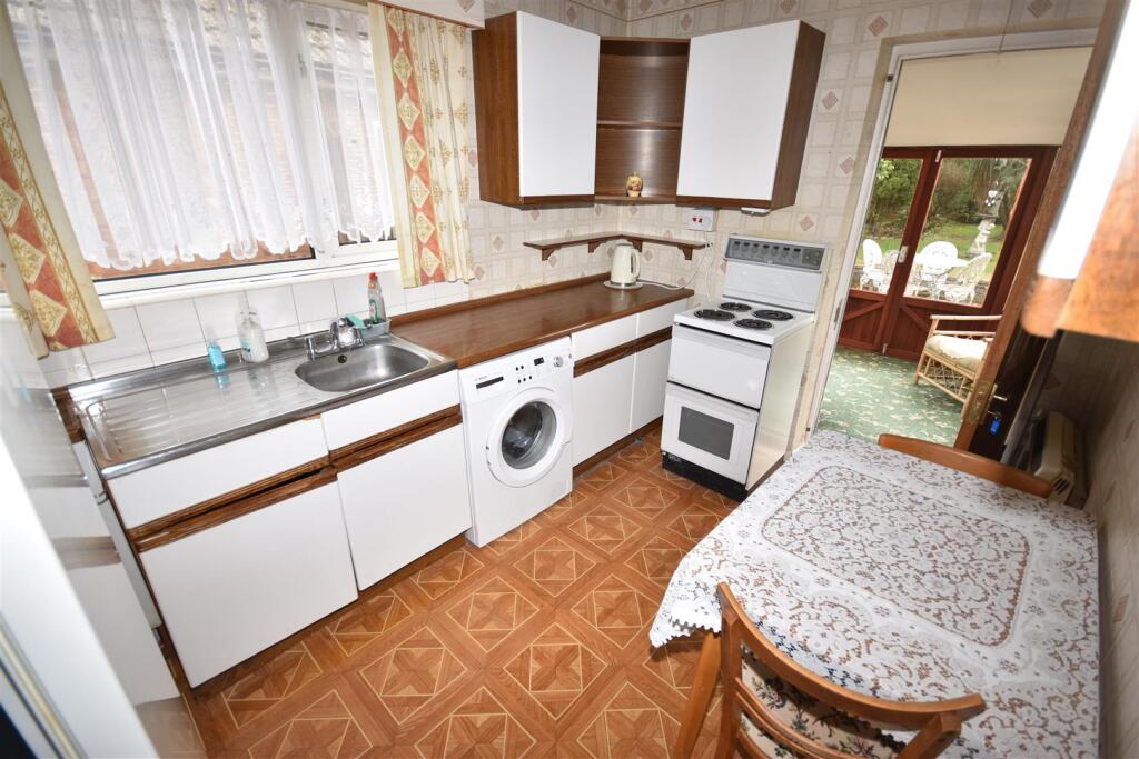 House in North Kesteven, North Hykeham - More