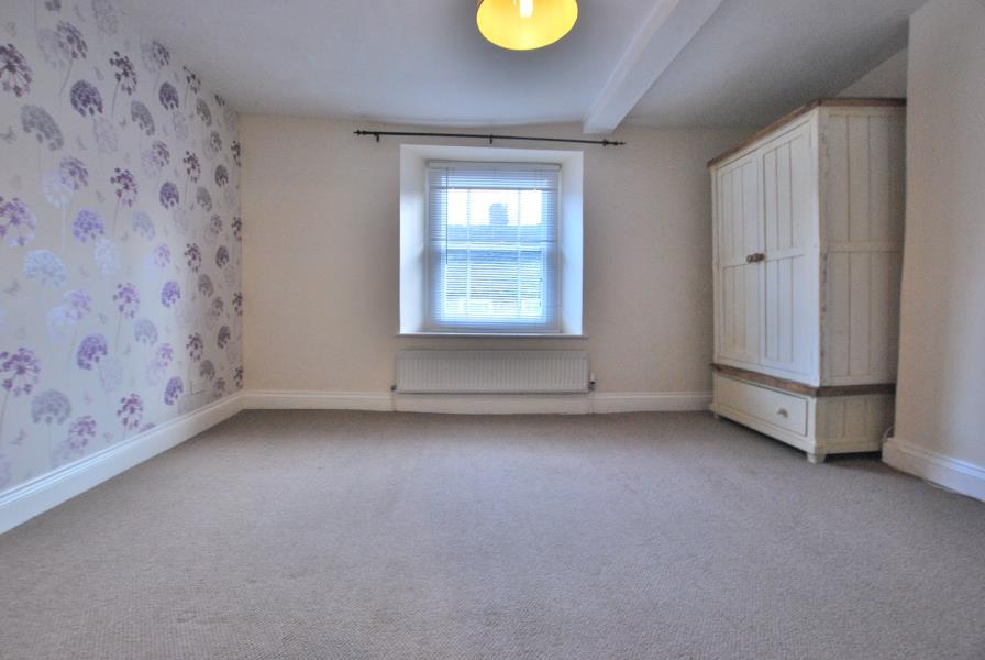 House in Swindon - View 5