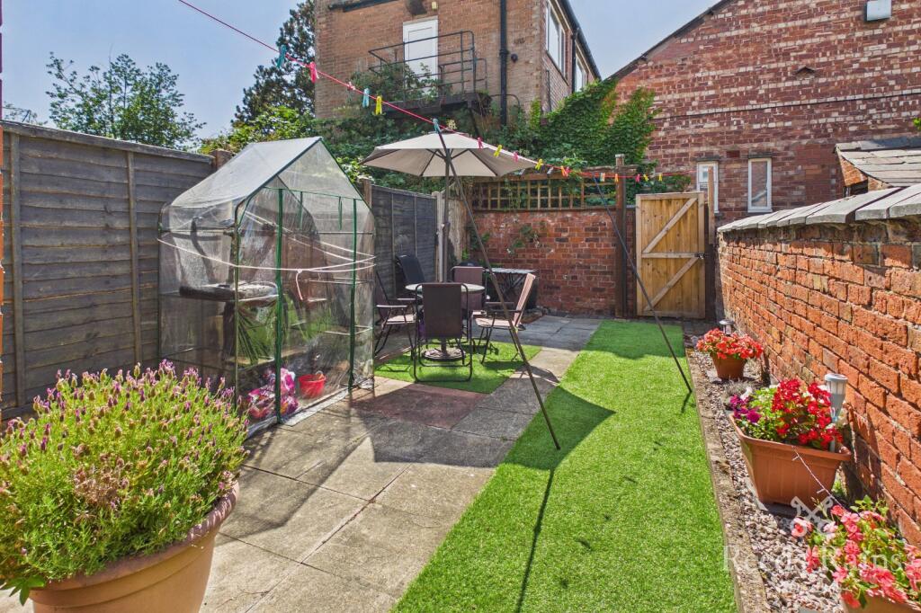 Property photo 9