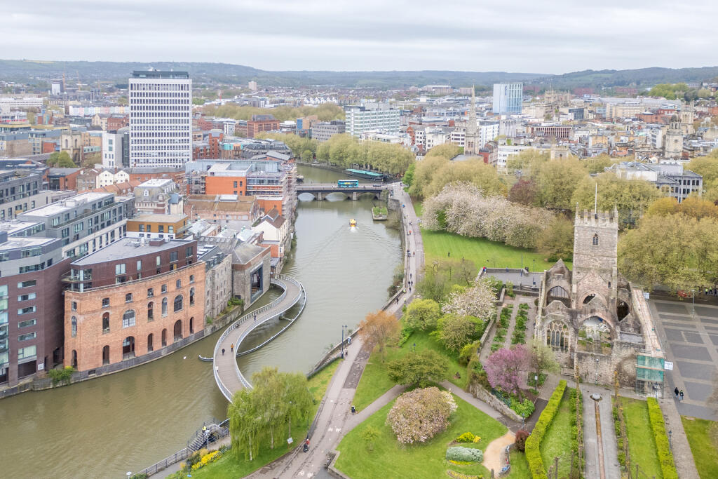 Georges Square, Redcliffe, Bristol, BS1 6LA