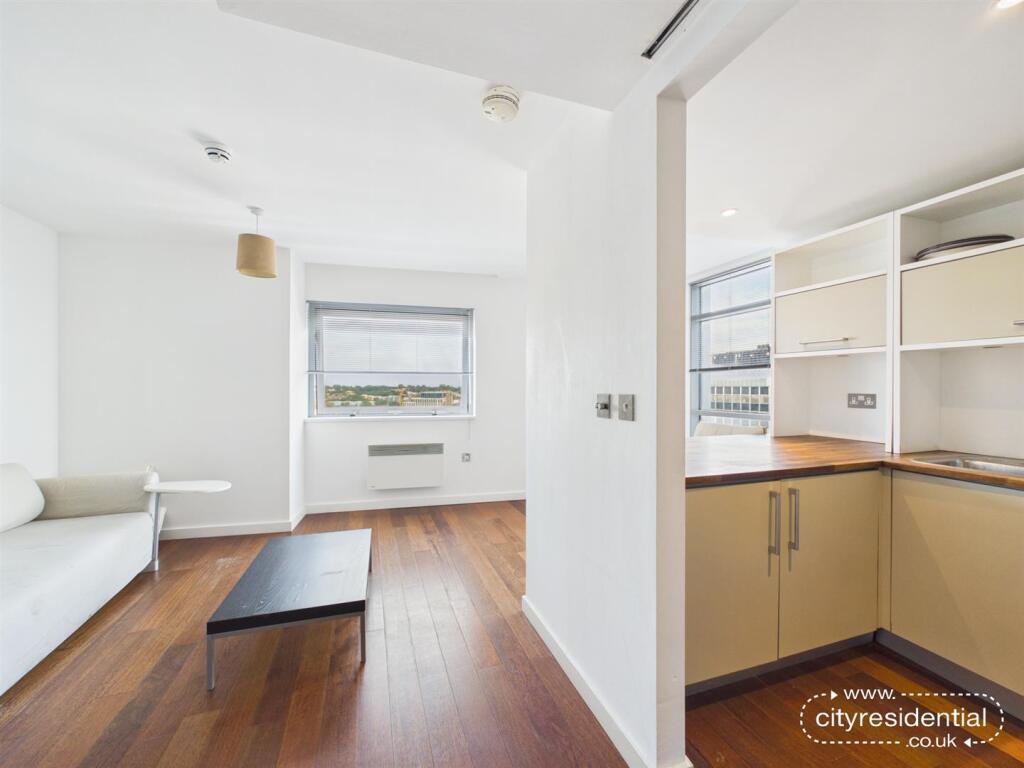 Apartment in Liverpool - View 2