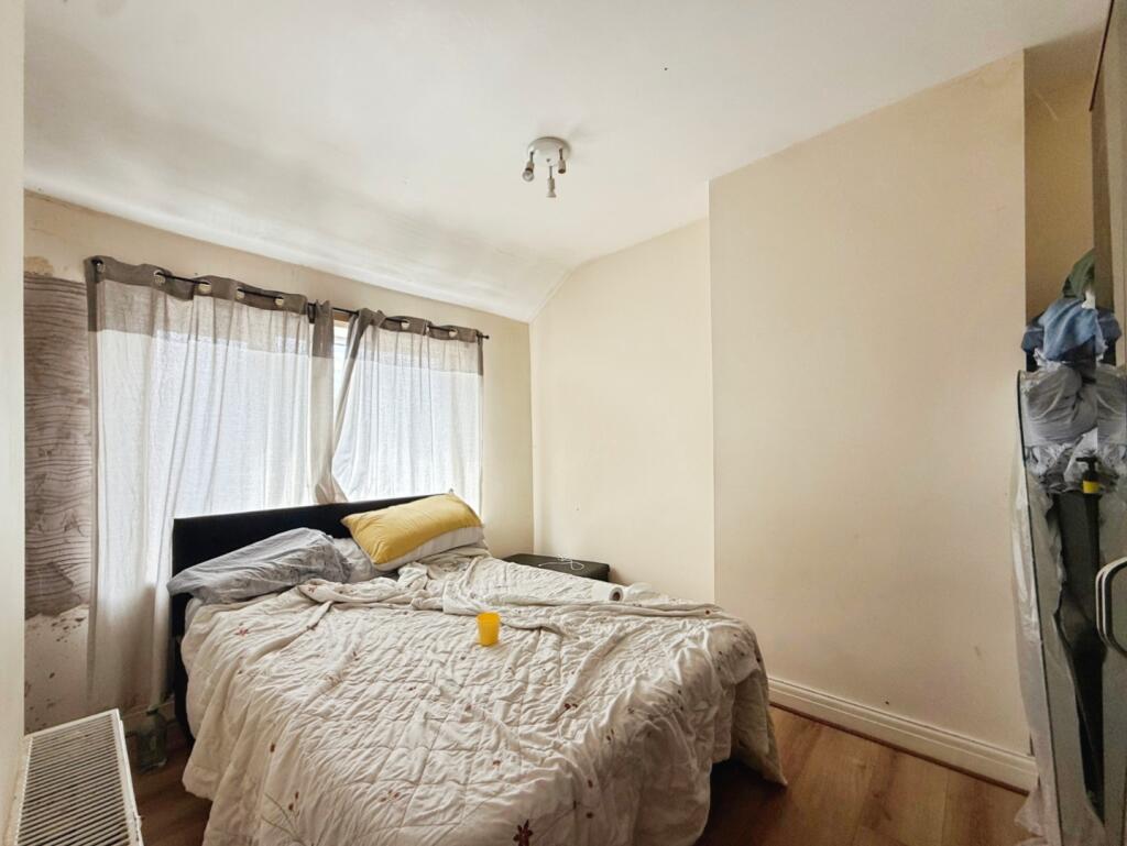 House in Wigan, Greater Manchester - More