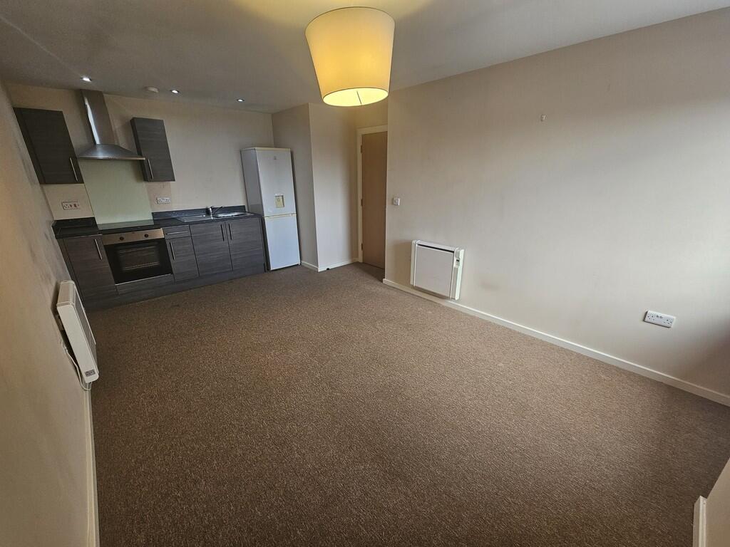 Apartment in Oldham - View 3