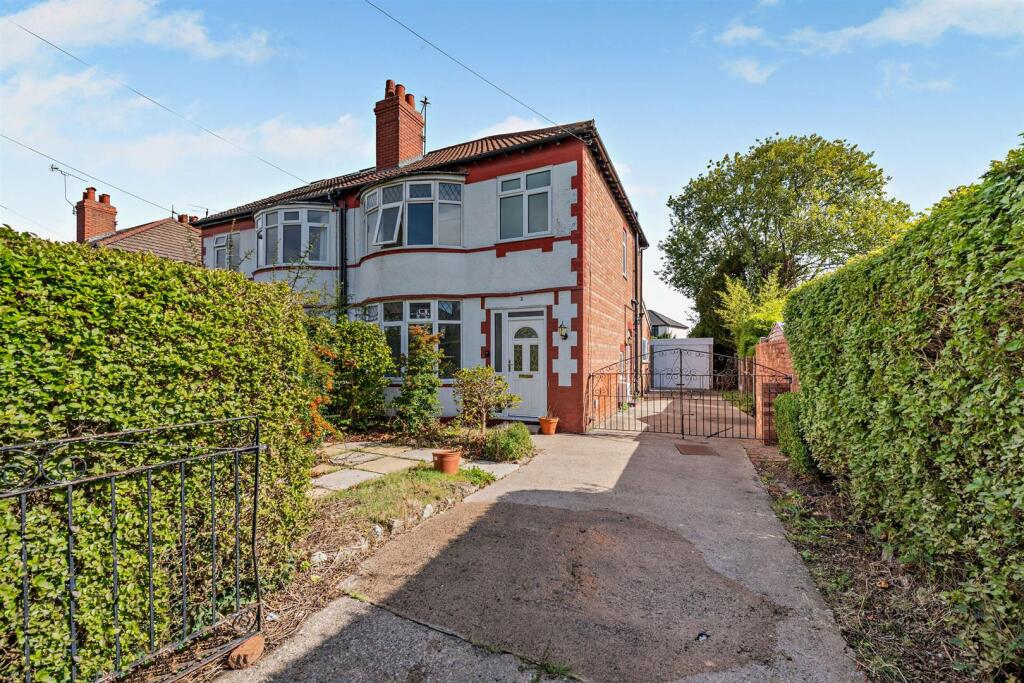 Main image of property: Castle Drive, Whitby, Ellesmere Port