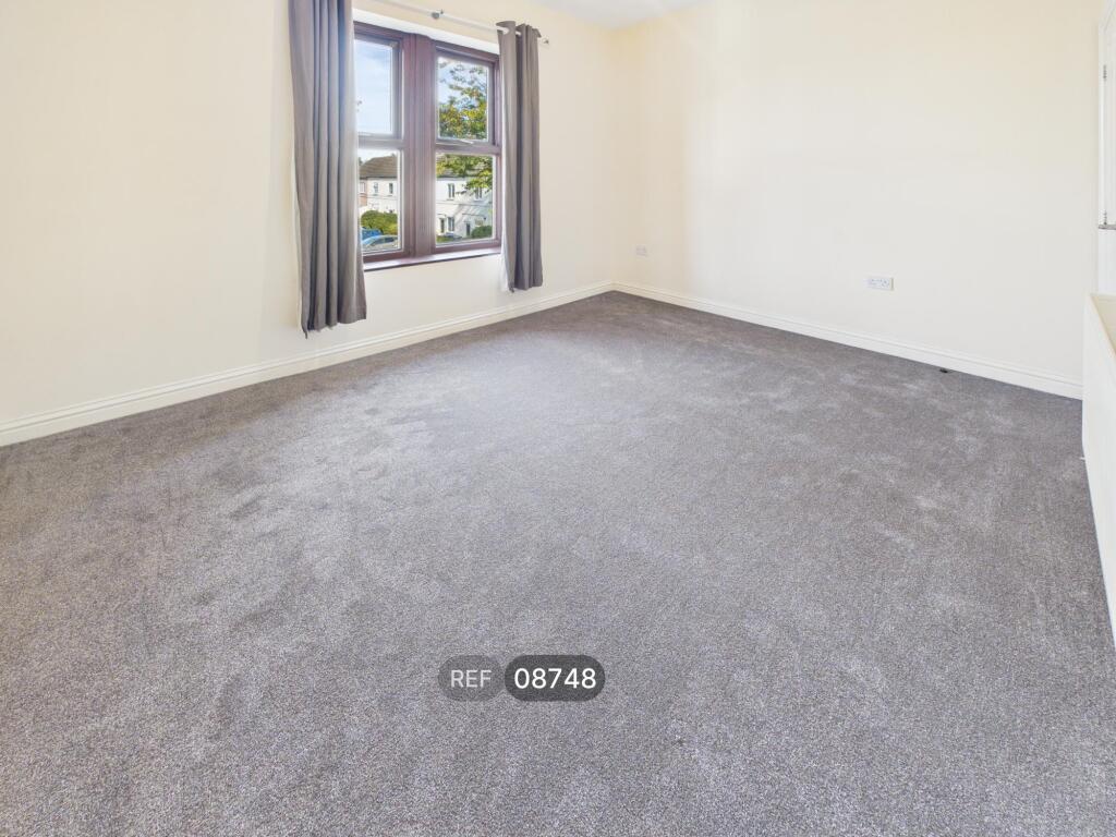 House in Leeds - More