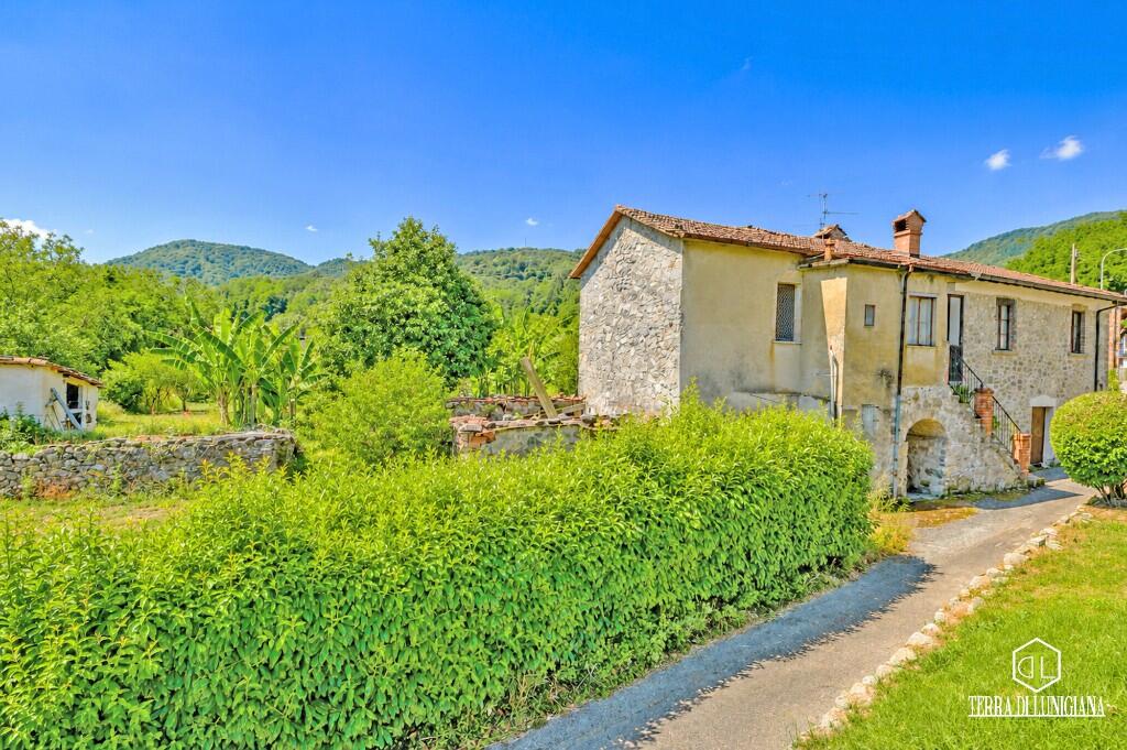 Main image of property: Mulazzo, Lunigiana, Tuscany