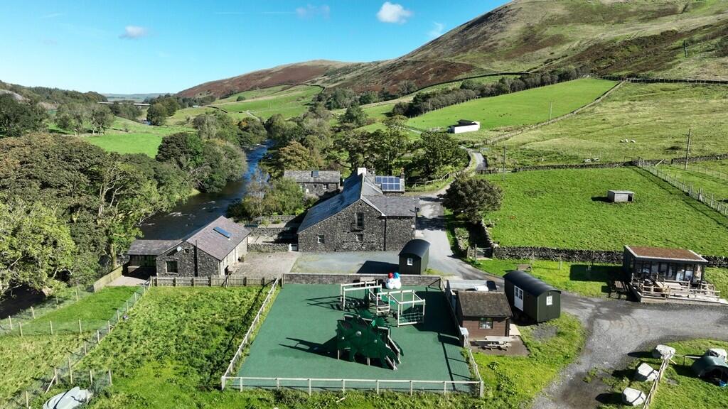 Brockholes Farm, Tebay, CA10 3XT photo 4