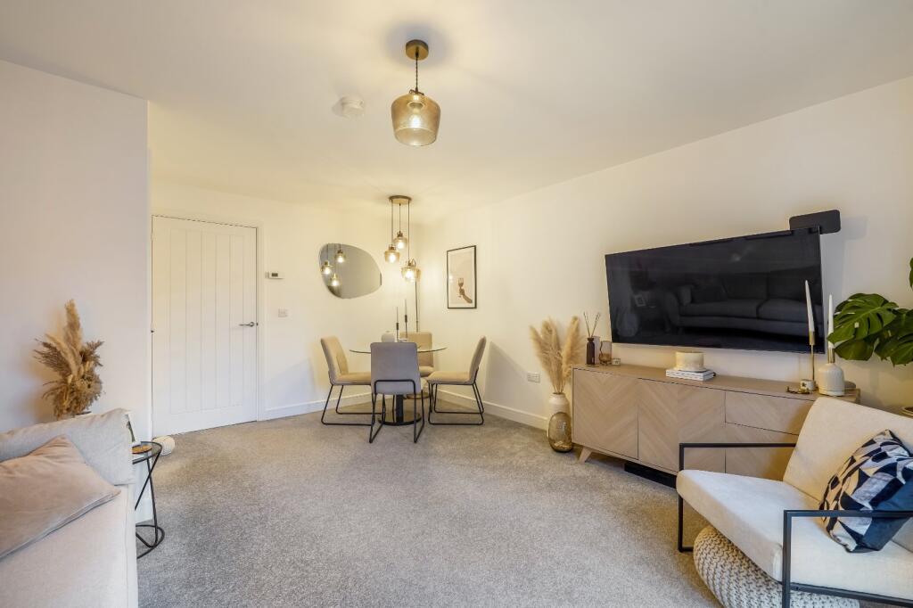Fowler Road, Edwalton, Nottingham, Nottinghamshire, NG12 photo 3