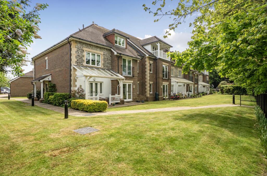 Main image of property: Greenfields, Middleton-On-Sea, PO22