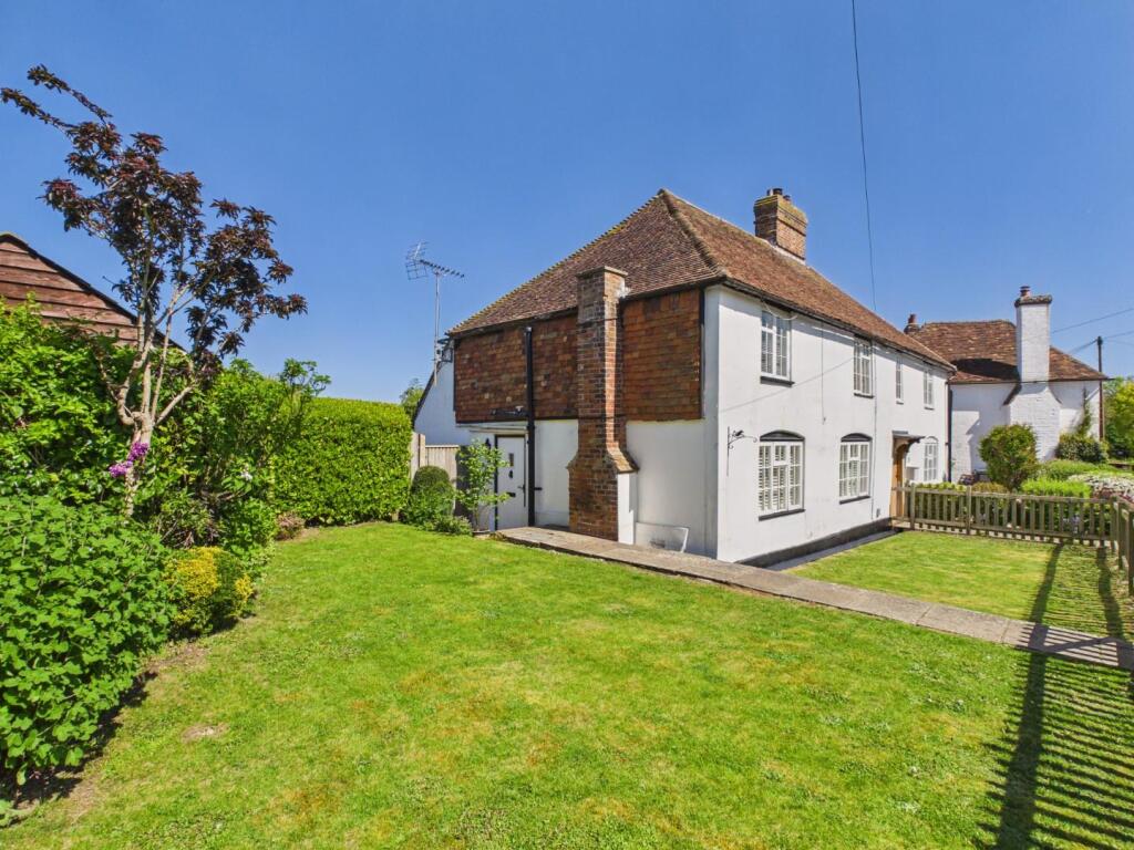 Main image of property: The Street, Kennington, Ashford TN24 9HD