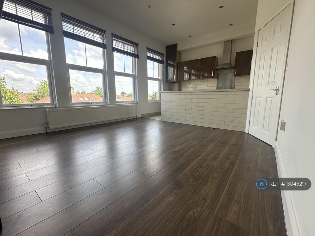 Main image of property: Alexandra Park Road, London, N10