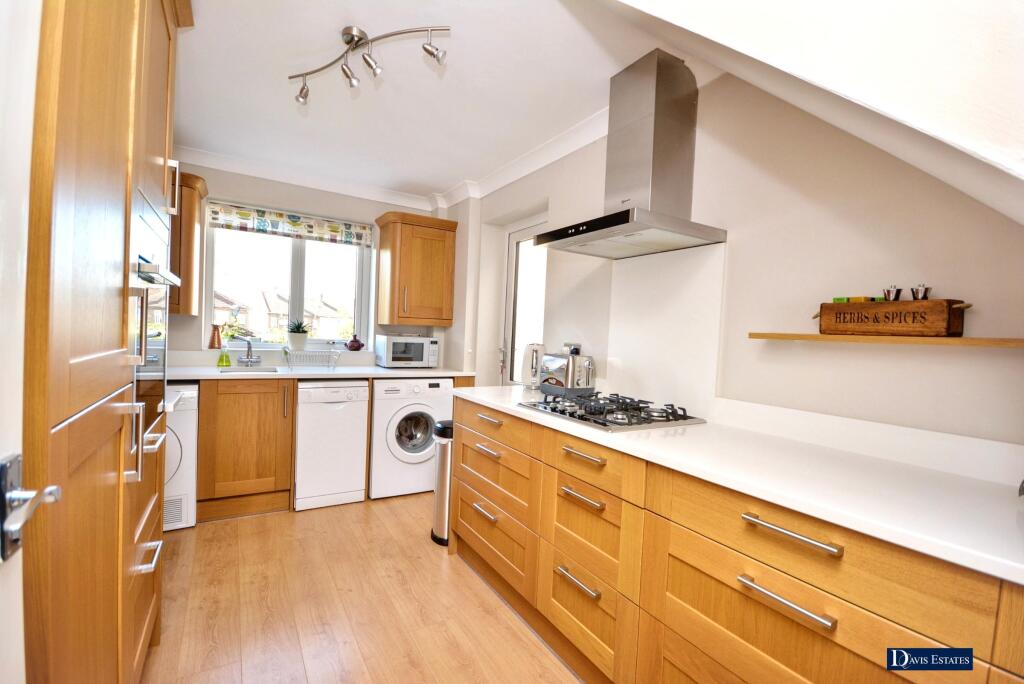 House in London - View 3