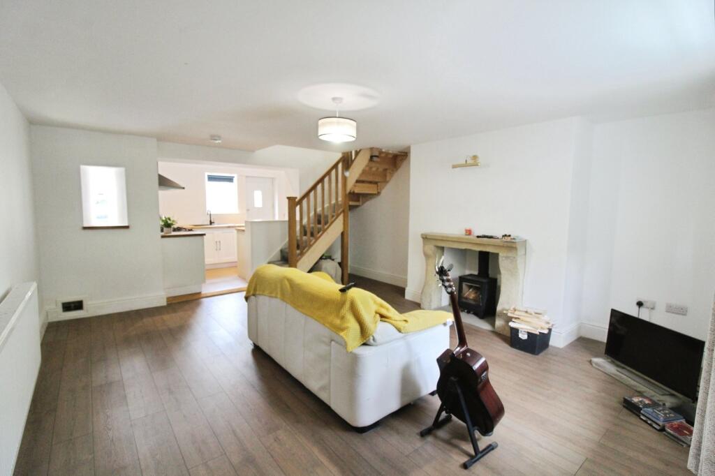 House in Pendle, Heyroyd, Colne - View 5