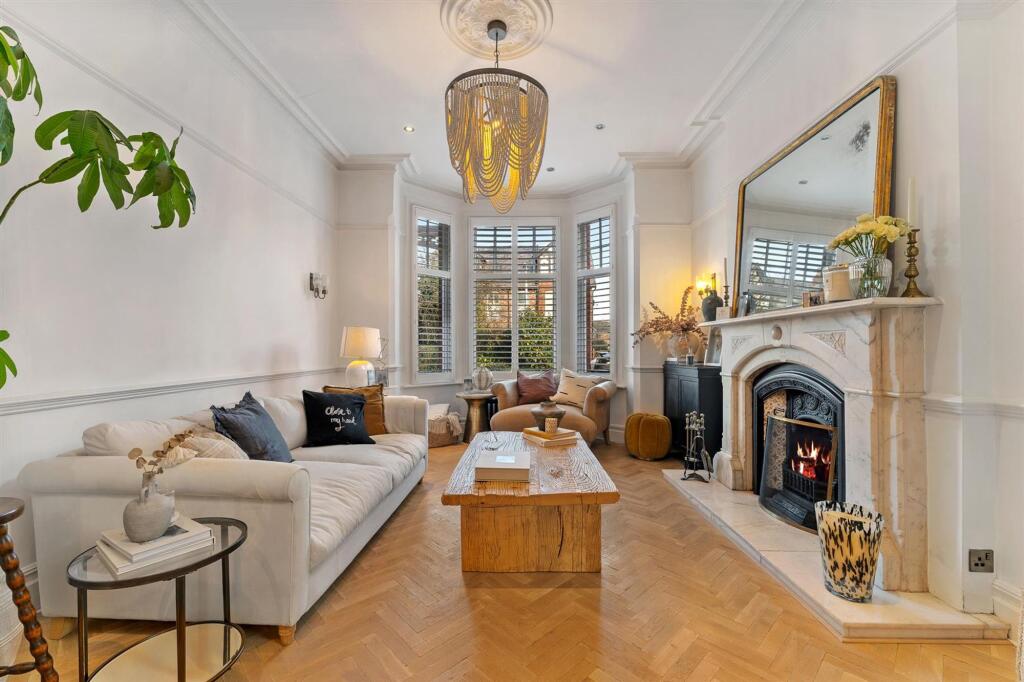 House in Stockport - View 2