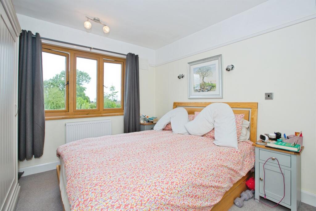 Additional image 7 of Alastair Drive, Yeovil