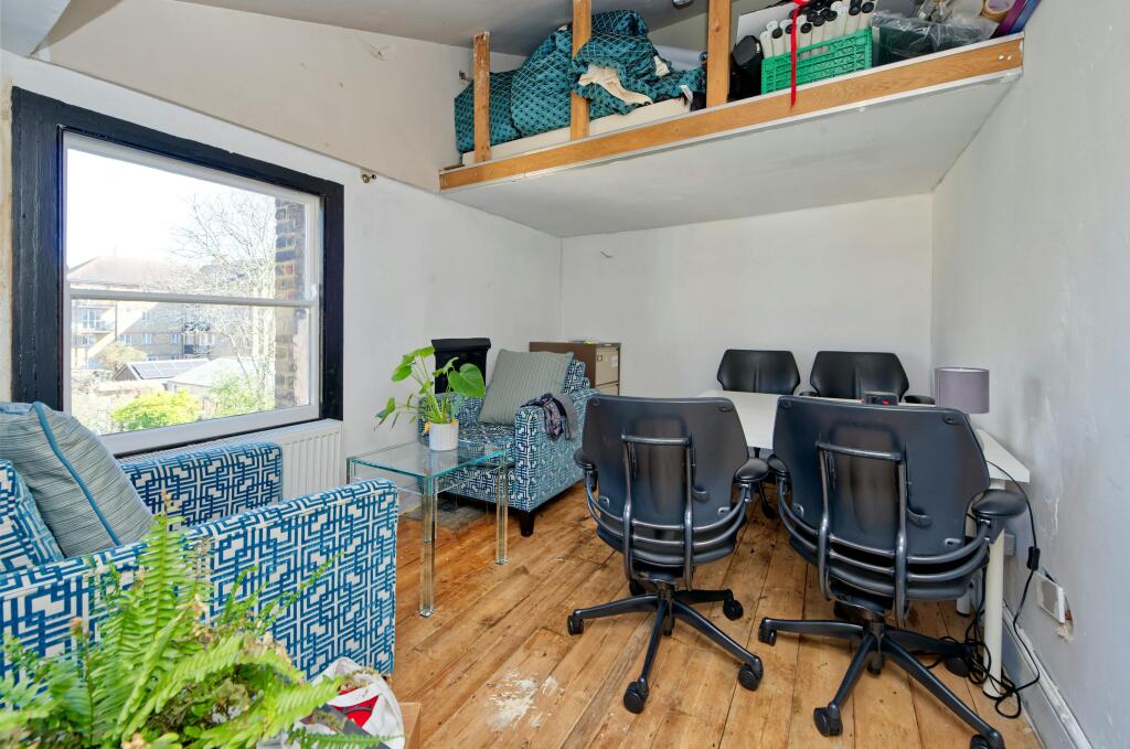 78 fitzalan st6687.jpg