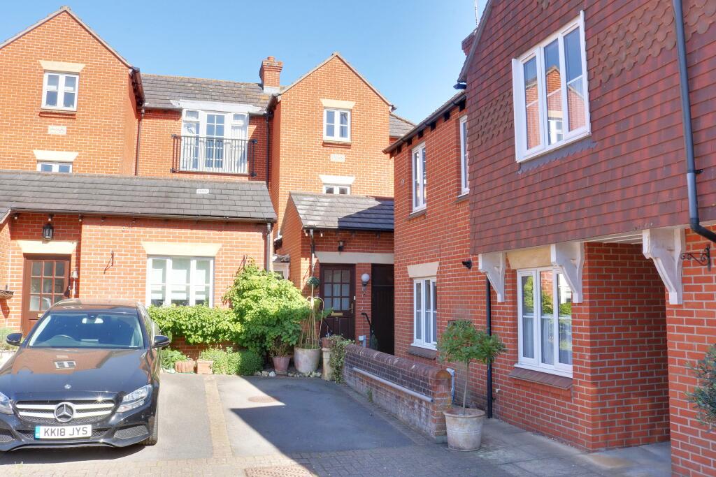 Main image of property: Romsey