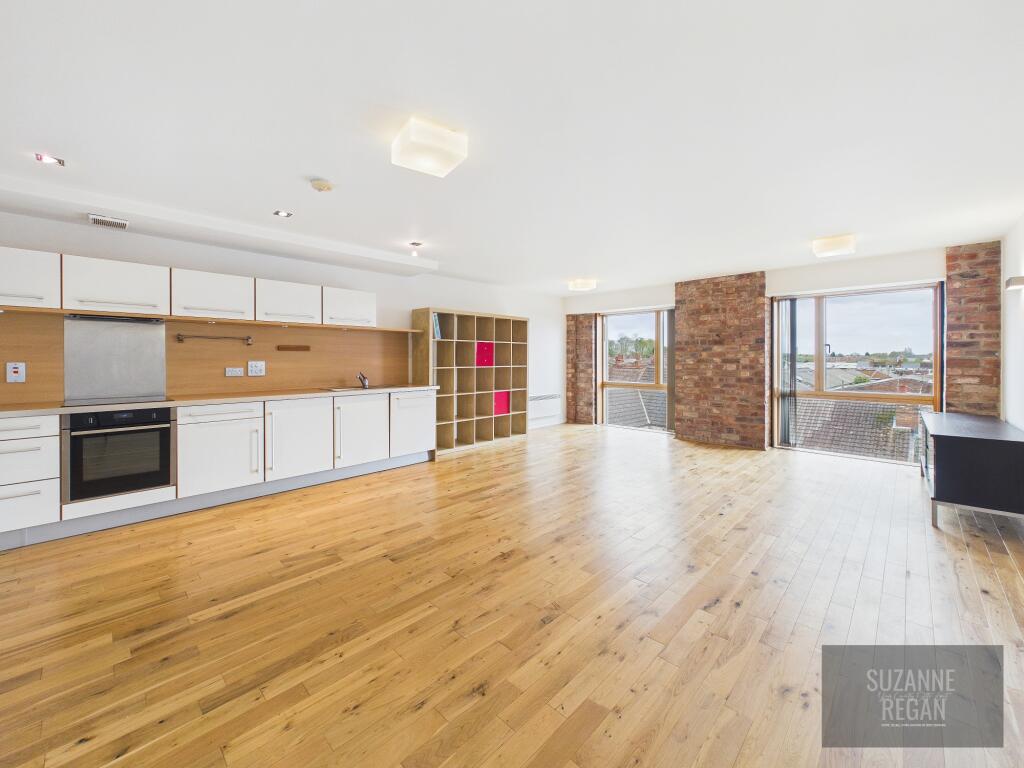 Apartment in Coventry, West Midlands