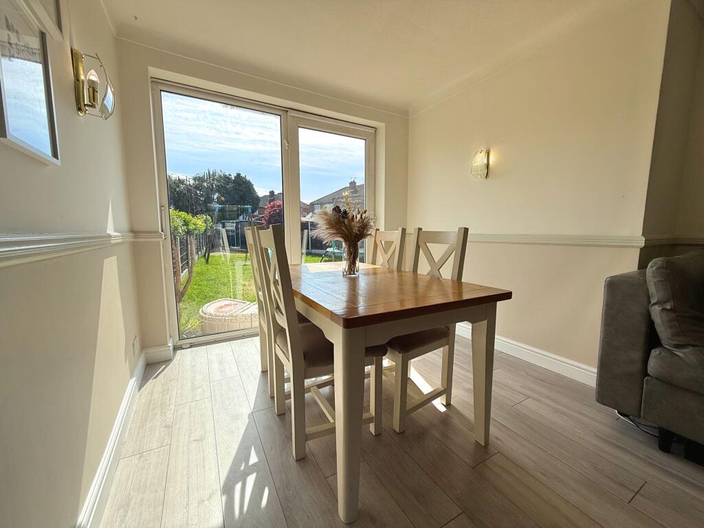 Okehampton Crescent, Sale, M33 - View 6