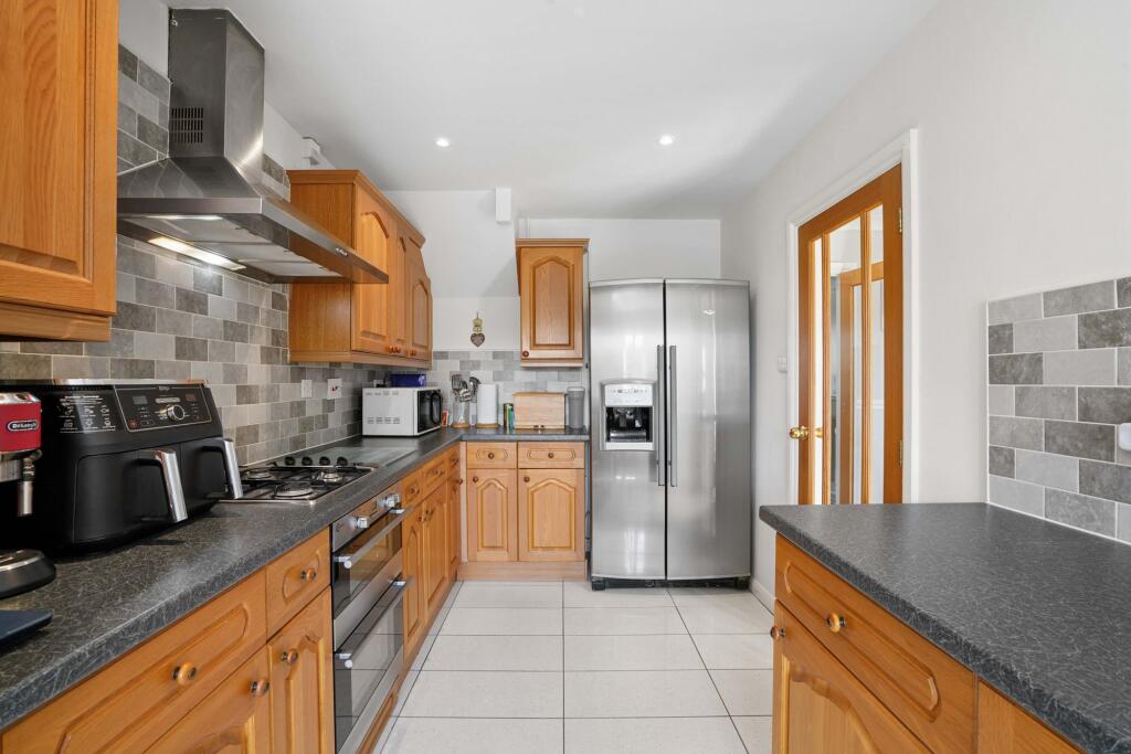 House in West Oxfordshire, Cogges, Witney - View 5