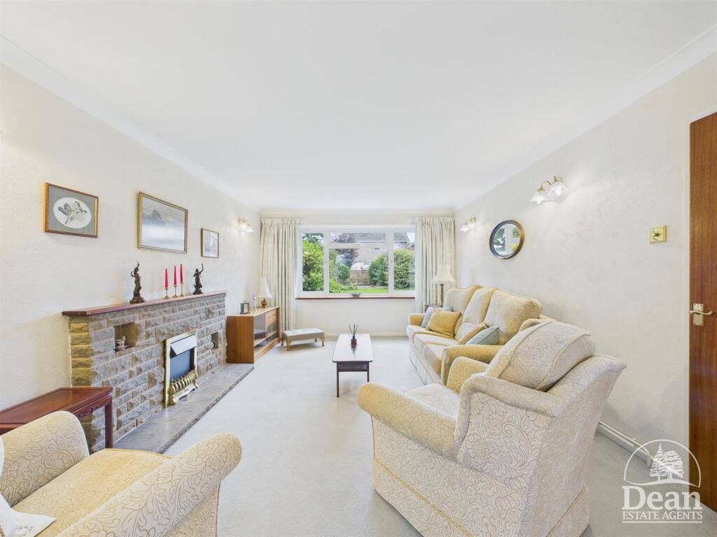 Fairfield Close, Coleford photo 3