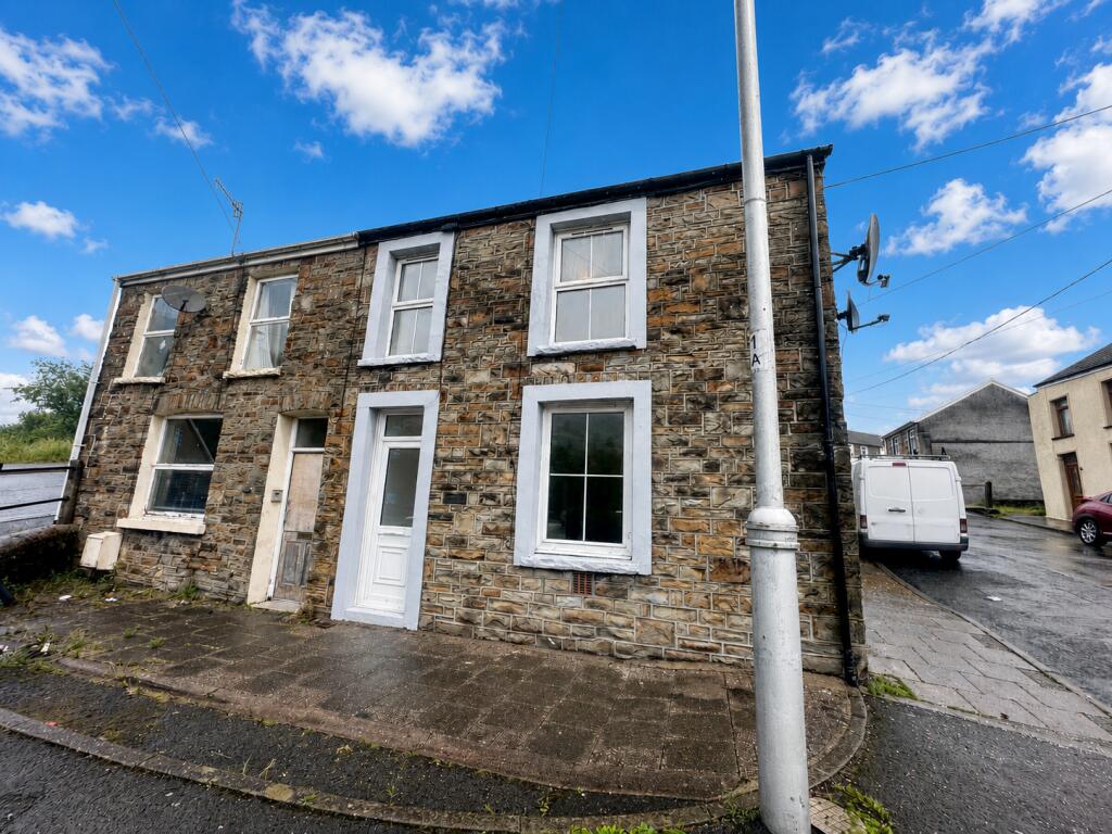 Main image of property: Gwaun-Bant, Pontycymer, Bridgend