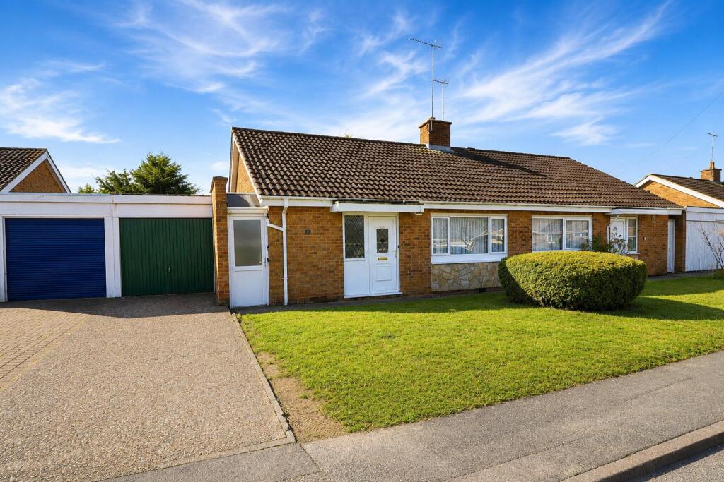 Main image of property: Drayton Close, Rushden, NN10