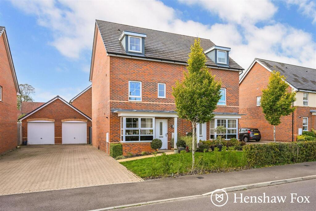 4-bed semi-detached on Ganger Farm Way, Ampfield, Romsey, Hampshire, £485,000
