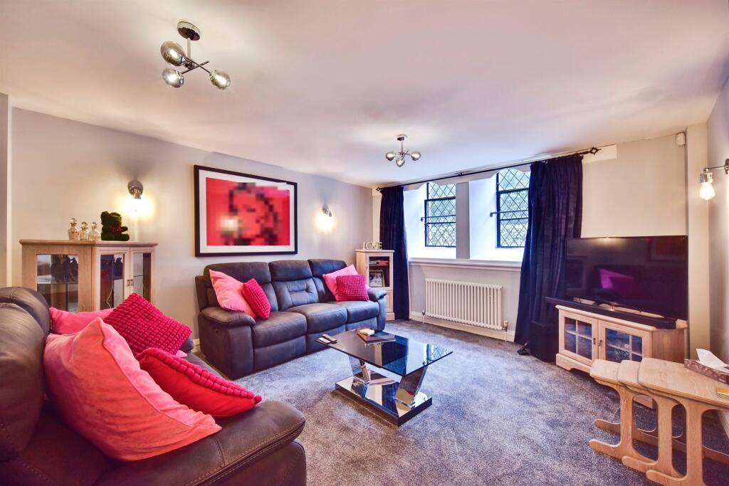House in Maidstone, Kent - View 5
