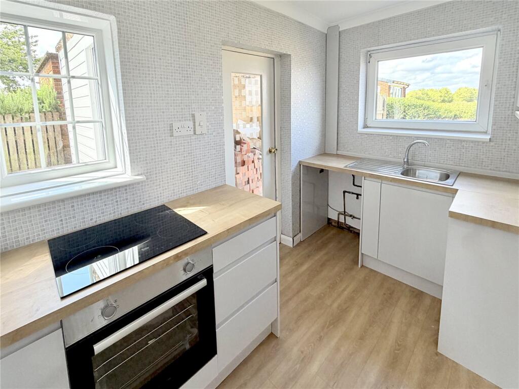 House in Barnsley, Edderthorpe - View 2