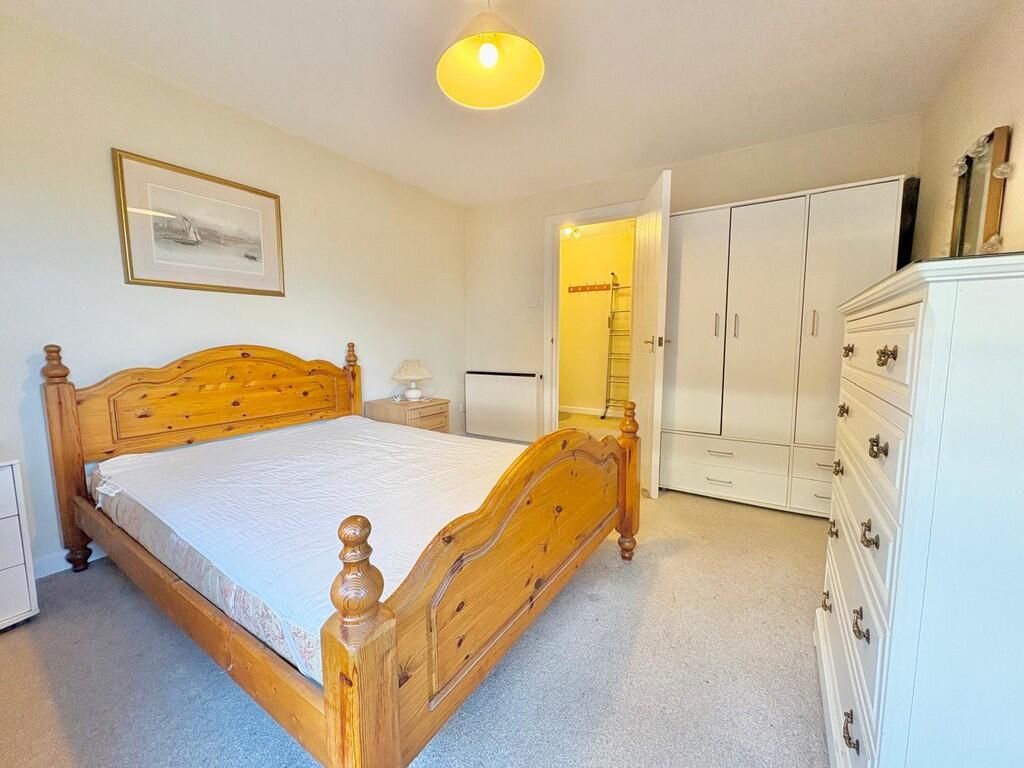 Apartment in Southampton - More