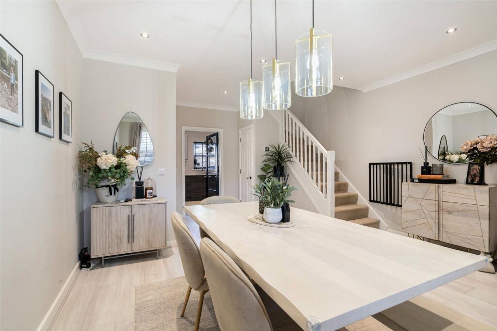 Buckland Terrace, Sherfield Park, RG27 - View 4