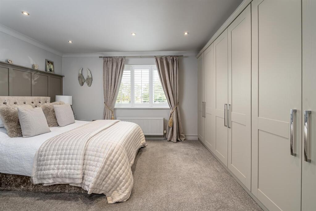 House in York - View 5