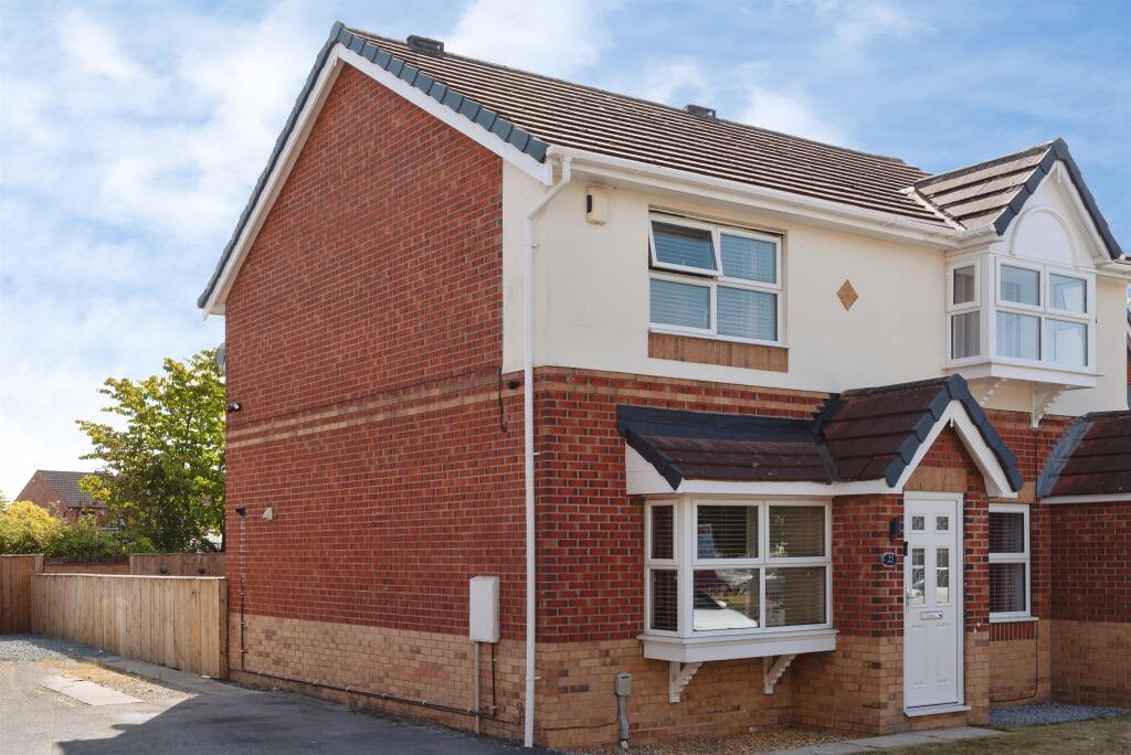 Main image of property: Foxglove Close, Kingswood, Hull