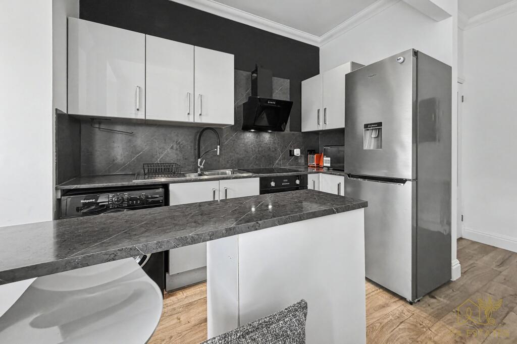 Apartment in Glasgow, South Lanarkshire - View 3