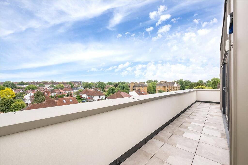 Apartment in London - More